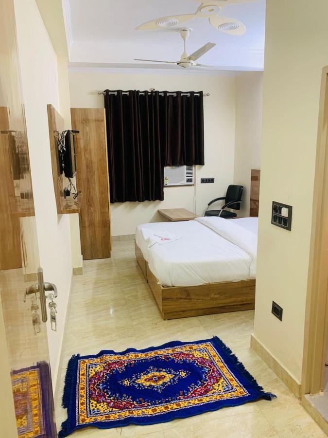 Hotel Shri Ram Neu-Delhi Exterior foto